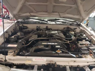 1998 Toyota 4Runner SR5 with VIN JT3HN86R1W0183463, listed as a IAAI auction lot 41515690 with 299,355 mi miles and . Bid and sale history available at DreamBid. Image 10.