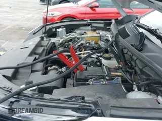 2023 Mitsubishi Outlander SE z VIN JA4J3UA88PZ060230, wystawiony jako IAAI lot #42748367 z przebiegiem 36 704 mil mil oraz . Historia ofert i sprzedaży dostępna na DreamBid. Obrazek 20.