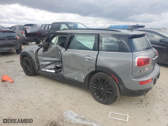 2017 MINI Clubman Cooper with VIN WMWLU1C34H2F28623, listed as a Copart auction lot 41600065 with NaN miles and Salvage Title. Bid and sale history available at carsss.com. Image 2.