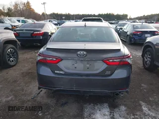 2021 Toyota Camry SE z VIN 4T1G11BK8MU030308, wystawiony jako IAAI lot #41419236 z przebiegiem 32 624 mil mil oraz . Historia ofert i sprzedaży dostępna na DreamBid. Obrazek 17.