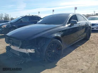 2015 Mercedes-Benz CLS-Class CLS 550 with VIN WDDLJ7DB8FA140210, listed as a IAAI auction lot 41417964 with 106,721 mi miles. Bid and sale history available at carsss.com. Image 18.