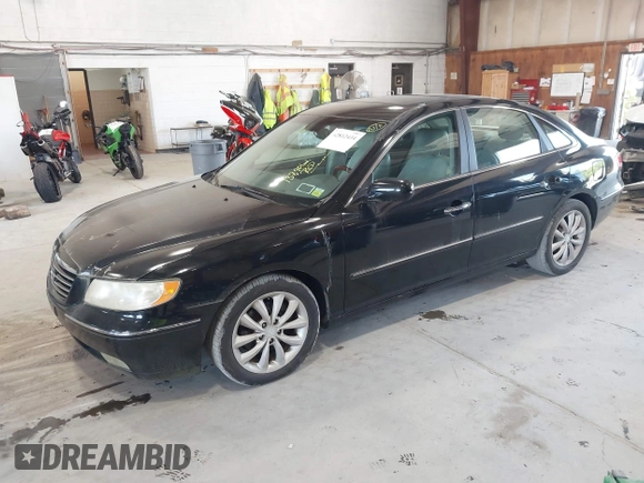 2006 Hyundai Azera SE with VIN KMHFC46F96A039365, listed as a IAAI auction lot 42812434 with 137,901 mi miles and . Bid and sale history available at DreamBid. Image 2.