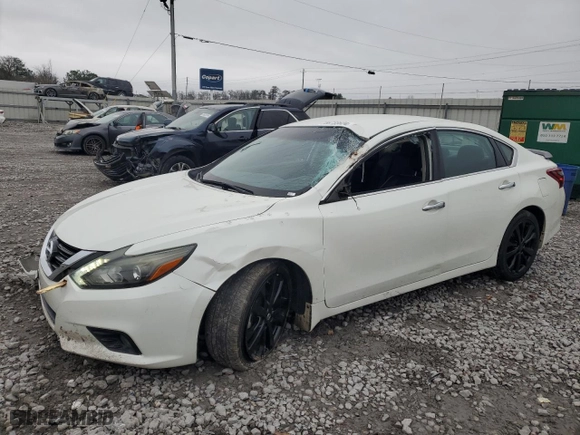 2017 Nissan Altima 2.5 SV with VIN 1N4AL3APXHC272256, listed as a Copart auction lot 86733824 with 91,896 mi miles and Salvage Title. Bid and sale history available at carsss.com. Image 1.