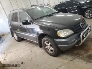 1999 Mercedes-Benz M-Class with VIN 4JGAB54E7XA136885, listed as a Copart auction lot 42031775 with 173,079 mi miles and Salvage Title. Bid and sale history available at carsss.com. Image 4.