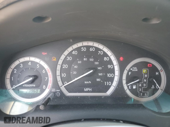 2004 Toyota Sienna CE with VIN 5TDZA23C24S045742, listed as a Copart auction lot 56206625 with 239,601 mi miles and Clean Title. Bid and sale history available at DreamBid. Image 9.