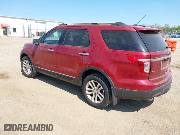2014 Ford Explorer XLT with VIN 1FM5K8D85EGC34501, listed as a IAAI auction lot 42217841 with 67,830 mi miles and . Bid and sale history available at carsss.com. Image 3.