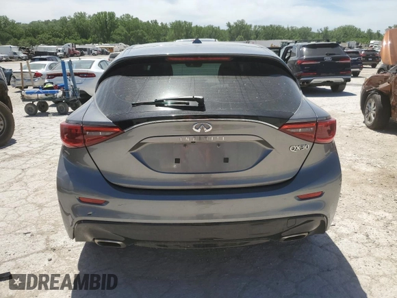 2017 Infiniti QX30 Luxury z VIN SJKCH5CP7HA033964, wystawiony jako Copart lot #56758195 z przebiegiem 92 253 mil mil oraz Szkoda całkowita • Salvage title. Historia ofert i sprzedaży dostępna na DreamBid. Obrazek 6.