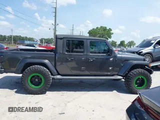 2021 Jeep Gladiator Freedom с VIN 1C6HJTAG2ML512027, выставлен на аукционе IAAI как лот 42333415 с пробегом 60 849 миль миль и . История ставок и продаж доступна на DreamBid. Изображение 13.
