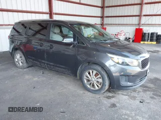 2016 Kia Sedona LX with VIN KNDMB5C12G6095407, listed as a IAAI auction lot 42068116 with 189,224 mi miles. Bid and sale history available at carsss.com. Image 1.