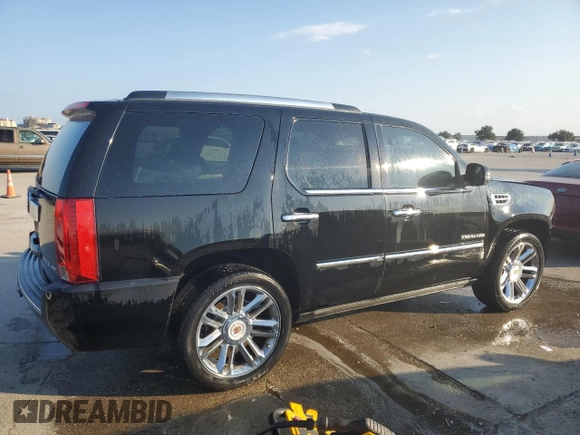 2013 Cadillac Escalade Platinum Edition with VIN 1GYS4DEF3DR125023, listed as a Copart auction lot 71715734 with 152,885 mi miles and Salvage Title. Bid and sale history available at carsss.com. Image 3.