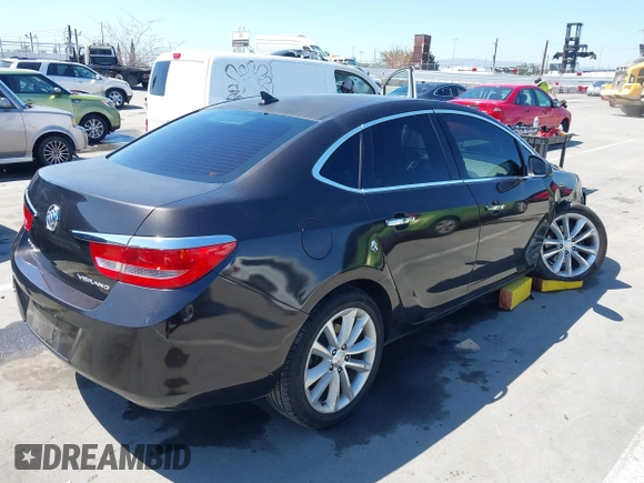 2013 Buick Verano z VIN 1G4PP5SK3D4207384, wystawiony jako IAAI lot #41998231 z przebiegiem 101 516 mil mil oraz . Historia ofert i sprzedaży dostępna na DreamBid. Obrazek 4.