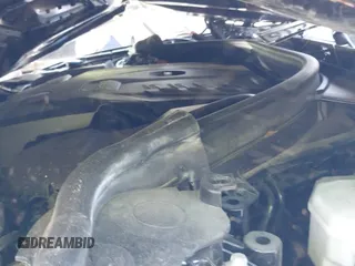 2019 BMW 3 Series 330i с VIN WBA5R1C59KFH08269, выставлен на аукционе IAAI как лот 43035185 с пробегом 71 407 миль миль и . История ставок и продаж доступна на DreamBid. Изображение 19.