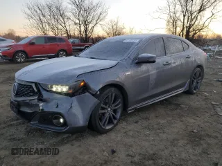 2018 Acura TLX w/A-SPEC Pkg with VIN 19UUB3F64JA003389, listed as a Copart auction lot 42590395 with 151,930 mi miles and Salvage Title. Bid and sale history available at carsss.com. Image 1.