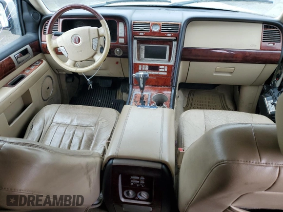 2006 Lincoln Navigator Luxury with VIN 5LMFU28536LJ00216, listed as a Copart auction lot 53209434 with 150,705 mi miles and Clean Title. Bid and sale history available at carsss.com. Image 8.