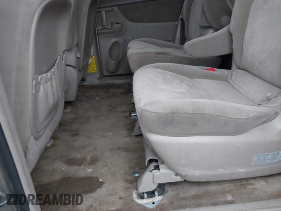 2009 Toyota Sienna CE with VIN 5TDZK23C99S253511, listed as a IAAI auction lot 41556433 with 239,778 mi miles and . Bid and sale history available at DreamBid. Image 8.