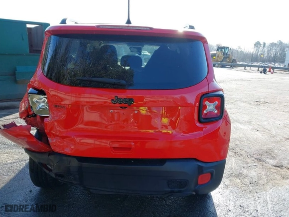 2018 Jeep Renegade Latitude with VIN ZACCJABB6JPH58130, listed as a IAAI auction lot 41451807 with 65,958 mi miles. Bid and sale history available at carsss.com. Image 16.