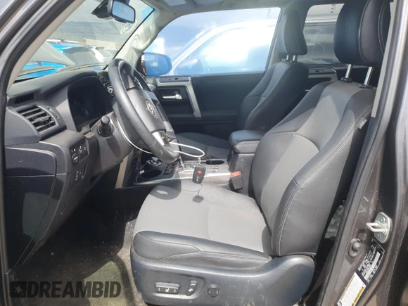 2022 Toyota 4Runner SR5 Premium with VIN JTENU5JR4N5985462, listed as a Copart auction lot 53774625 with 26,619 mi miles and Salvage title. Bid and sale history available at DreamBid. Image 7.