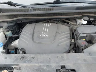 2016 Kia Sedona L with VIN KNDMA5C15G6168708, listed as a IAAI auction lot 41695088 with 105,364 mi miles. Bid and sale history available at carsss.com. Image 10.