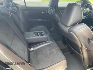 2019 Acura TLX w/A-Spec Pkg z VIN 19UUB1F63KA003695, wystawiony jako Copart lot #61098085 z przebiegiem 46 935 mil mil oraz Szkoda całkowita • Salvage title. Historia ofert i sprzedaży dostępna na DreamBid. Obrazek 6.