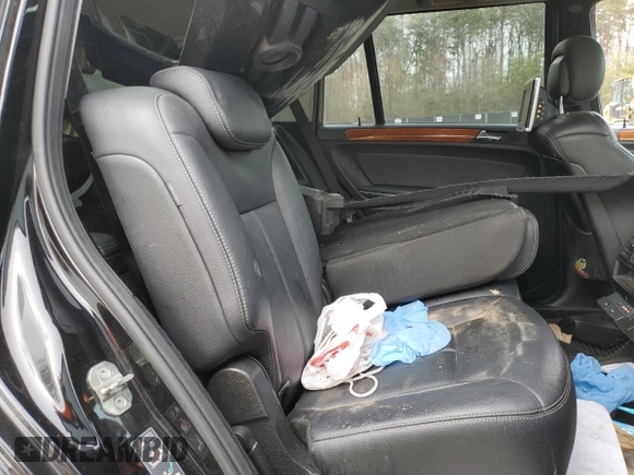 2009 Mercedes-Benz GL 450 with VIN 4JGBF71E49A492626, listed as a Copart auction lot 51293385 with 216,690 mi miles and Salvage Title. Bid and sale history available at DreamBid. Image 11.