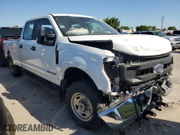 2022 Ford F-250 XL with VIN 1FT8W2BT1NED77578, listed as a Copart auction lot 55841935 with 64,639 mi miles and Salvage title. Bid and sale history available at DreamBid. Image 4.