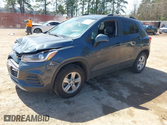 2021 Chevrolet Trax LT with VIN KL7CJPSB3MB323158, listed as a IAAI auction lot 41743200 with 91,229 mi miles. Bid and sale history available at carsss.com. Image 17.