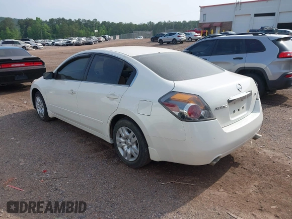 2010 Nissan Altima 2.5 S with VIN 1N4AL2AP6AN434484, listed as a IAAI auction lot 42107902 with 257,975 mi miles. Bid and sale history available at carsss.com. Image 3.