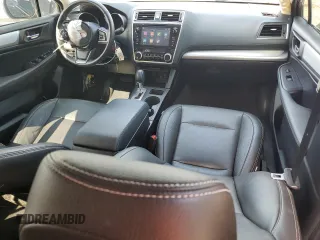 2018 Subaru Outback Premium z VIN 4S4BSACC5J3298992, wystawiony jako Copart lot #55226865 z przebiegiem 37 277 mil mil oraz Szkoda całkowita • Salvage title. Historia ofert i sprzedaży dostępna na DreamBid. Obrazek 8.