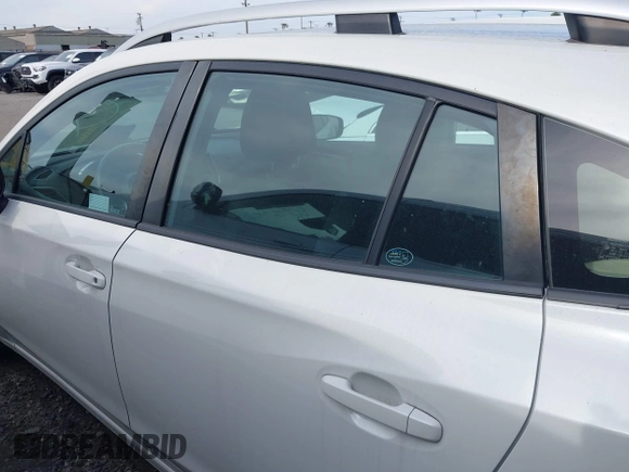 2017 Subaru Impreza Premium z VIN 4S3GTAD60H3715347, wystawiony jako IAAI lot #42218611 z przebiegiem 52 367 mil mil oraz . Historia ofert i sprzedaży dostępna na DreamBid. Obrazek 15.