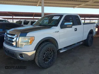 2011 Ford F-150 XL with VIN 1FTFX1CFXBFB25535, listed as a IAAI auction lot 42272543 with 231,709 mi miles and . Bid and sale history available at DreamBid. Image 17.