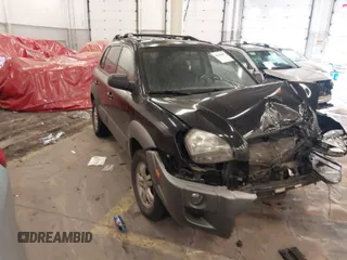 2007 Hyundai Tucson SE with VIN KM8JN72D47U670938, listed as a IAAI auction lot 41620857 with 129,769 mi miles and . Bid and sale history available at DreamBid. Image 1.