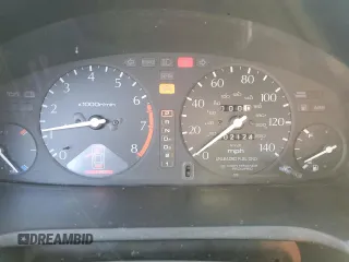 1997 Acura CL z VIN 19UYA1256VL020498, wystawiony jako Copart lot #77040994 z przebiegiem 202 124 mil mil oraz Czysty tytuł • Clean title. Historia ofert i sprzedaży dostępna na DreamBid. Obrazek 9.