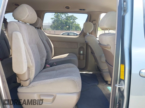 2000 Toyota Sienna LE with VIN 4T3ZF13C8YU290688, listed as a IAAI auction lot 42397204 with 179,779 mi miles and . Bid and sale history available at DreamBid. Image 8.