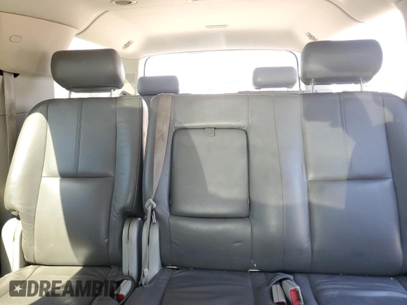 2007 GMC Yukon XL SLT with VIN 1GKFC16J47J244377, listed as a Copart auction lot 71274824 with 156,806 mi miles and Salvage Title. Bid and sale history available at carsss.com. Image 10.