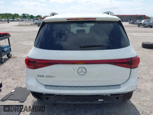 2024 Mercedes-Benz EQB 250+ z VIN W1N9M0CB7RN109945, wystawiony jako IAAI lot #42100727 z przebiegiem 2 940 mil mil oraz . Historia ofert i sprzedaży dostępna na DreamBid. Obrazek 16.