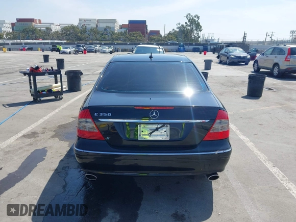 2007 Mercedes-Benz E 350 with VIN WDBUF56X97B133970, listed as a IAAI auction lot 42087042 with 125,113 mi miles and . Bid and sale history available at carsss.com. Image 16.