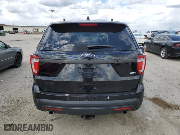 2017 Ford Police Interceptor Utility z VIN 1FM5K8AR4HGC34636, wystawiony jako Copart lot #50715995 z przebiegiem 68 550 mil mil oraz Szkoda całkowita • Salvage title. Historia ofert i sprzedaży dostępna na DreamBid. Obrazek 6.
