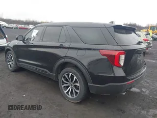 2022 Ford Explorer ST-Line with VIN 1FMSK8KH5NGA77560, listed as a IAAI auction lot 41952142 with 44,856 mi miles. Bid and sale history available at carsss.com. Image 3.