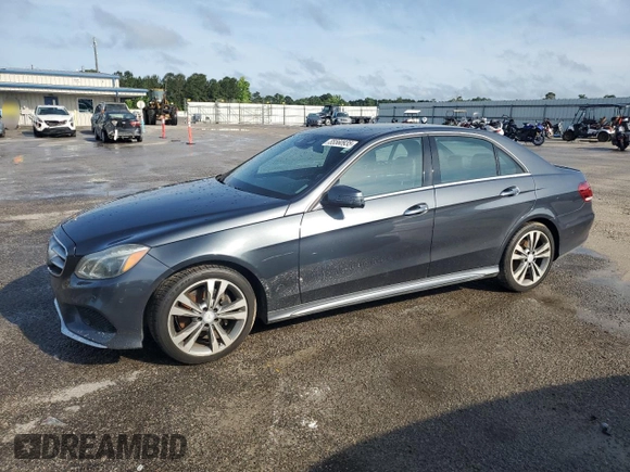 2014 Mercedes-Benz E 350 Sport with VIN WDDHF5KB3EA841153, listed as a Copart auction lot 55560935 with 211,504 mi miles and Clean Title. Bid and sale history available at DreamBid. Image 1.
