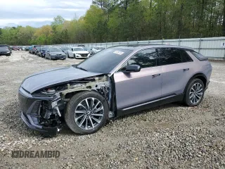 2024 Cadillac LYRIQ Sport z VIN 1GYKPTRL3RZ123376, wystawiony jako Copart lot #51084745 z przebiegiem 27 398 mil mil oraz Szkody całkowita. Historia ofert i sprzedaży dostępna na DreamBid. Obrazek 1.