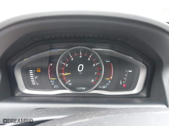2015 Volvo XC60 T5 Drive-E Premier with VIN YV440MDK8F2681703, listed as a IAAI auction lot 41730228 with 112,738 mi miles. Bid and sale history available at carsss.com. Image 7.