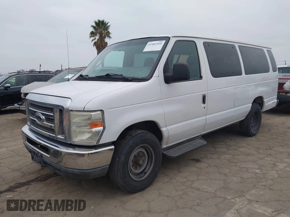 2011 Ford Econoline Passenger XL with VIN 1FBSS3BL9BDB06569, listed as a IAAI auction lot 41902969 with 277,926 mi miles and . Bid and sale history available at DreamBid. Image 2.