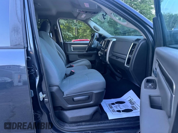 2018 Ram 1500 SLT with VIN 1C6RR7GT9JS332635, listed as a Copart auction lot 62611895 with 188,631 mi miles and Clean title. Bid and sale history available at DreamBid. Image 5.