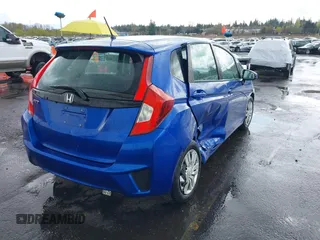 2017 Honda Fit LX with VIN 3HGGK5H58HM707699, listed as a IAAI auction lot 41903192 with 35,364 mi miles. Bid and sale history available at carsss.com. Image 4.