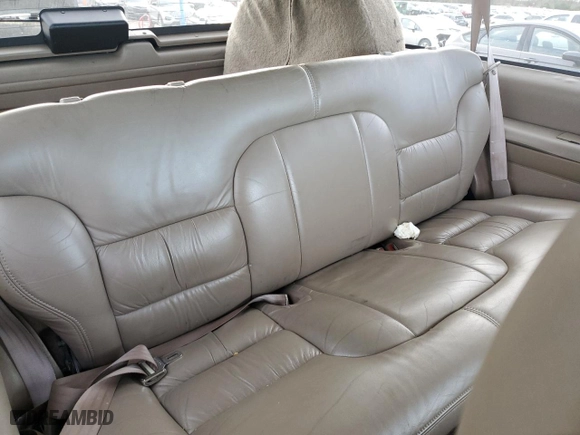 1999 Chevrolet Tahoe with VIN 3GNEK18R4XG124715, listed as a Copart auction lot 84744304 with 276,891 mi miles and Clean Title. Bid and sale history available at carsss.com. Image 11.