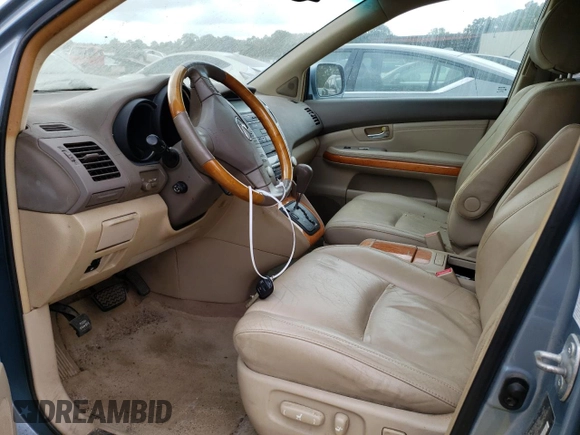 2006 Lexus RX 330 with VIN 2T2HA31U36C096655, listed as a Copart auction lot 70582653 with 202,562 mi miles and Non Repairable. Bid and sale history available at carsss.com. Image 7.