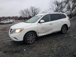 2015 Nissan Pathfinder SV with VIN 5N1AR2MM5FC623751, listed as a Copart auction lot 81736614 with 208,308 mi miles and Salvage title. Bid and sale history available at DreamBid. Image 1.