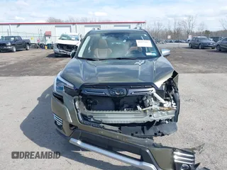 2023 Subaru Forester Touring with VIN JF2SKARC5PH474450, listed as a IAAI auction lot 41977317 with 31,220 mi miles. Bid and sale history available at carsss.com. Image 12.