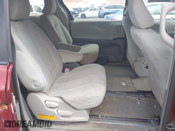 2012 Toyota Sienna с VIN 5TDZK3DC5CS195229, выставлен на аукционе IAAI как лот 42291832 с пробегом 209 120 миль миль и . История ставок и продаж доступна на DreamBid. Изображение 8.