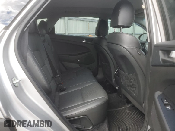 2020 Hyundai Tucson SEL z VIN KM8J33AL6LU131755, wystawiony jako Copart lot #72834084 z przebiegiem Nie podano mil oraz Nie do naprawy • Non repairable. Historia ofert i sprzedaży dostępna na DreamBid. Obrazek 11.